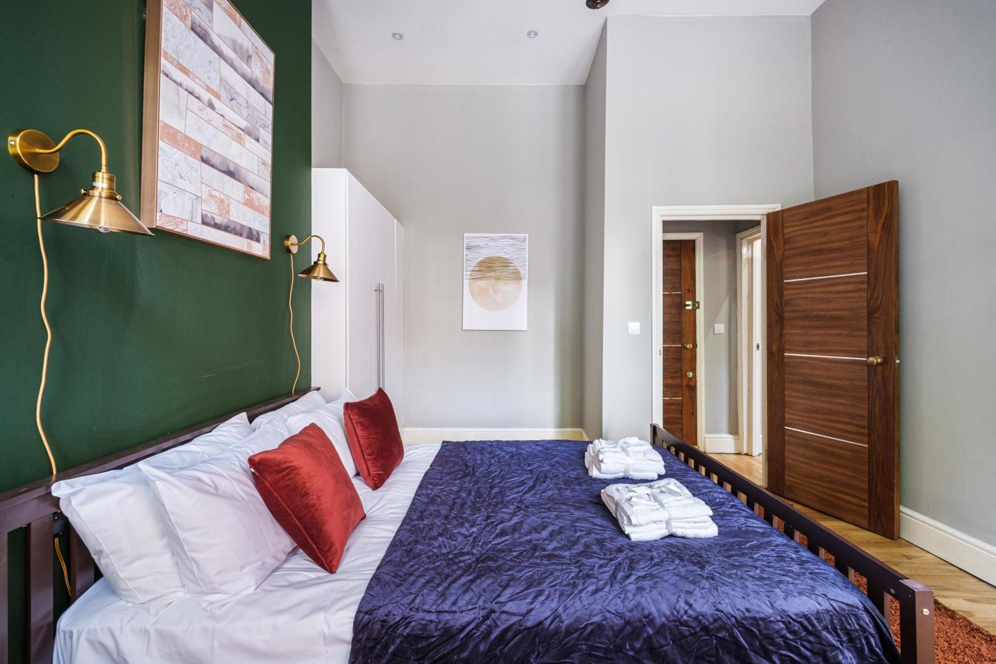 Sunny Corner Apartment In Center Of ロンドン エクステリア 写真