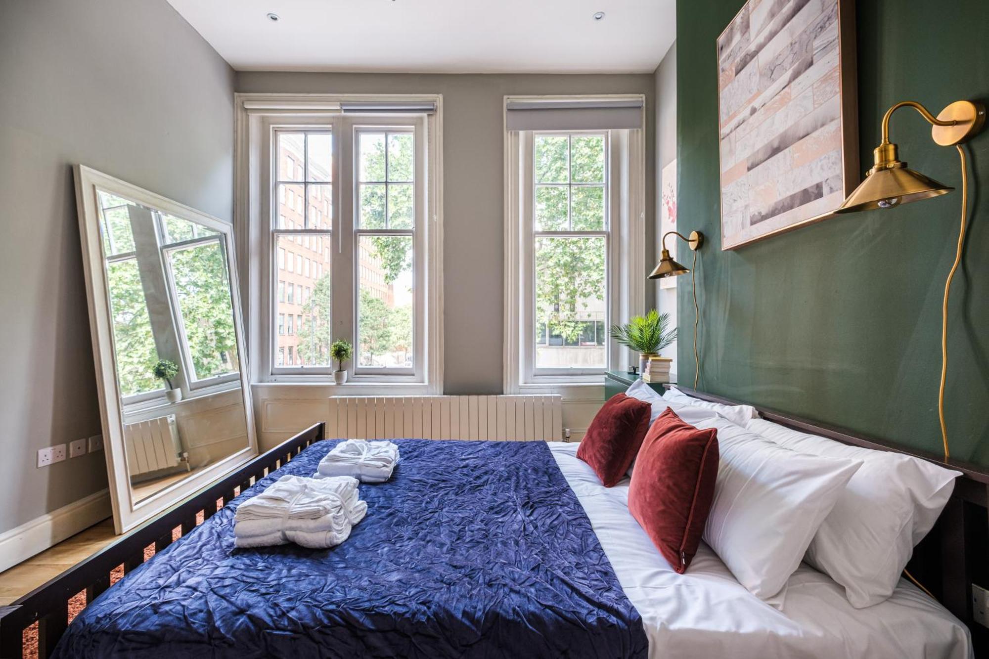 Sunny Corner Apartment In Center Of ロンドン エクステリア 写真